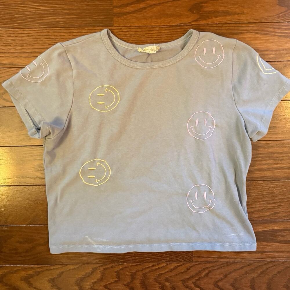 Women’s Altar’d State Smile Cropped T-Shirt Size Medium NWOT